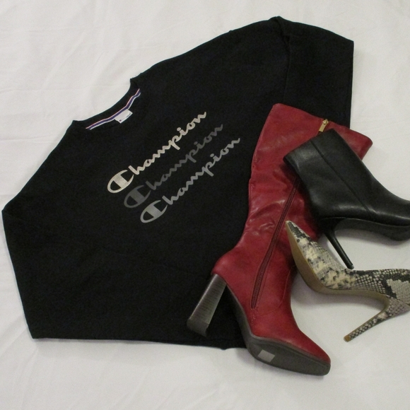 BLACK SWEATSHIRT – TRIPLE NAME BRAND SPARKLE LOGO – M – NWT - Picture 3 of 12